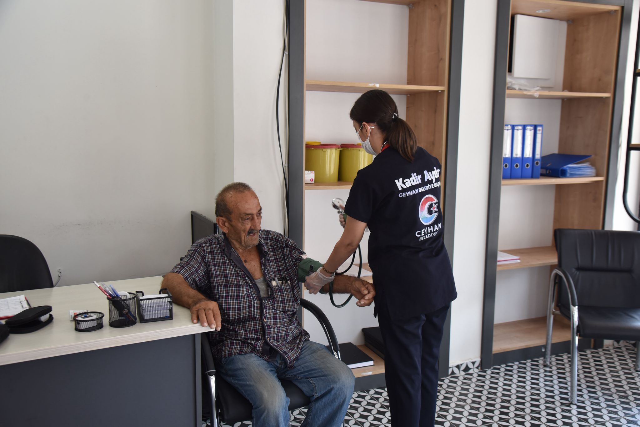 Ceyhan Belediyesi'nden Sağlık Hizmetleri Vatandaşların Yüzünü Güldürüyor