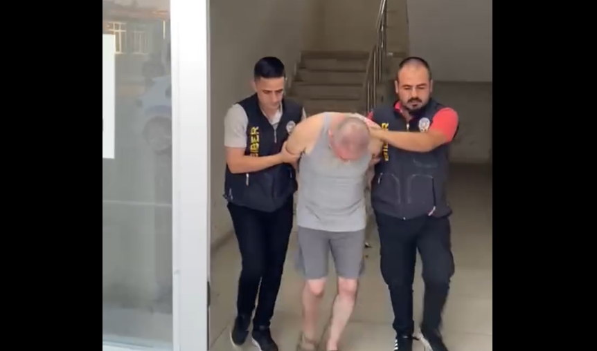 Adana ve Osmaniye polisi, ortak operasyonla aranan şahsı yakaladı