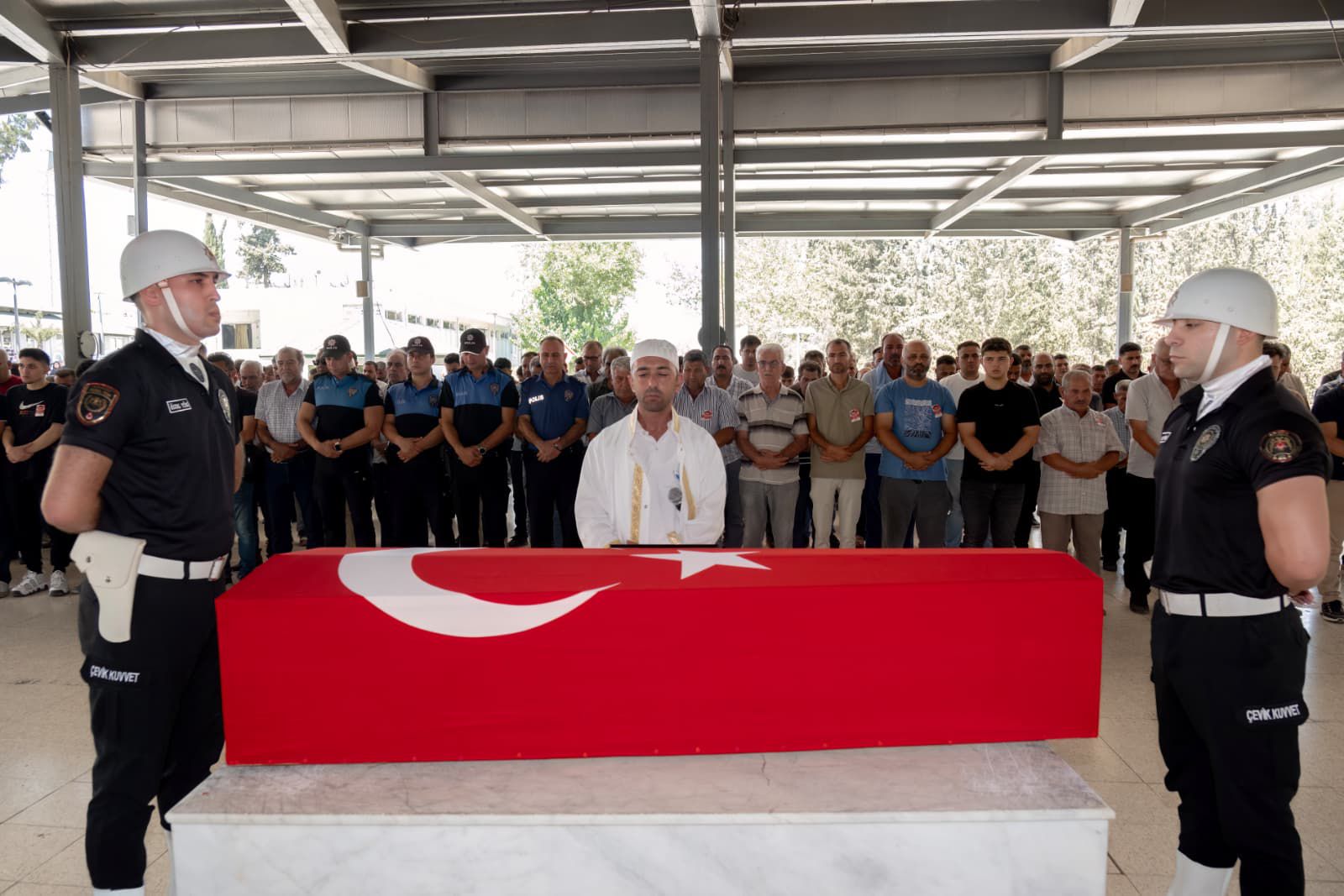 Ceyhanlı polis memuru Atilla Er, defnedildi