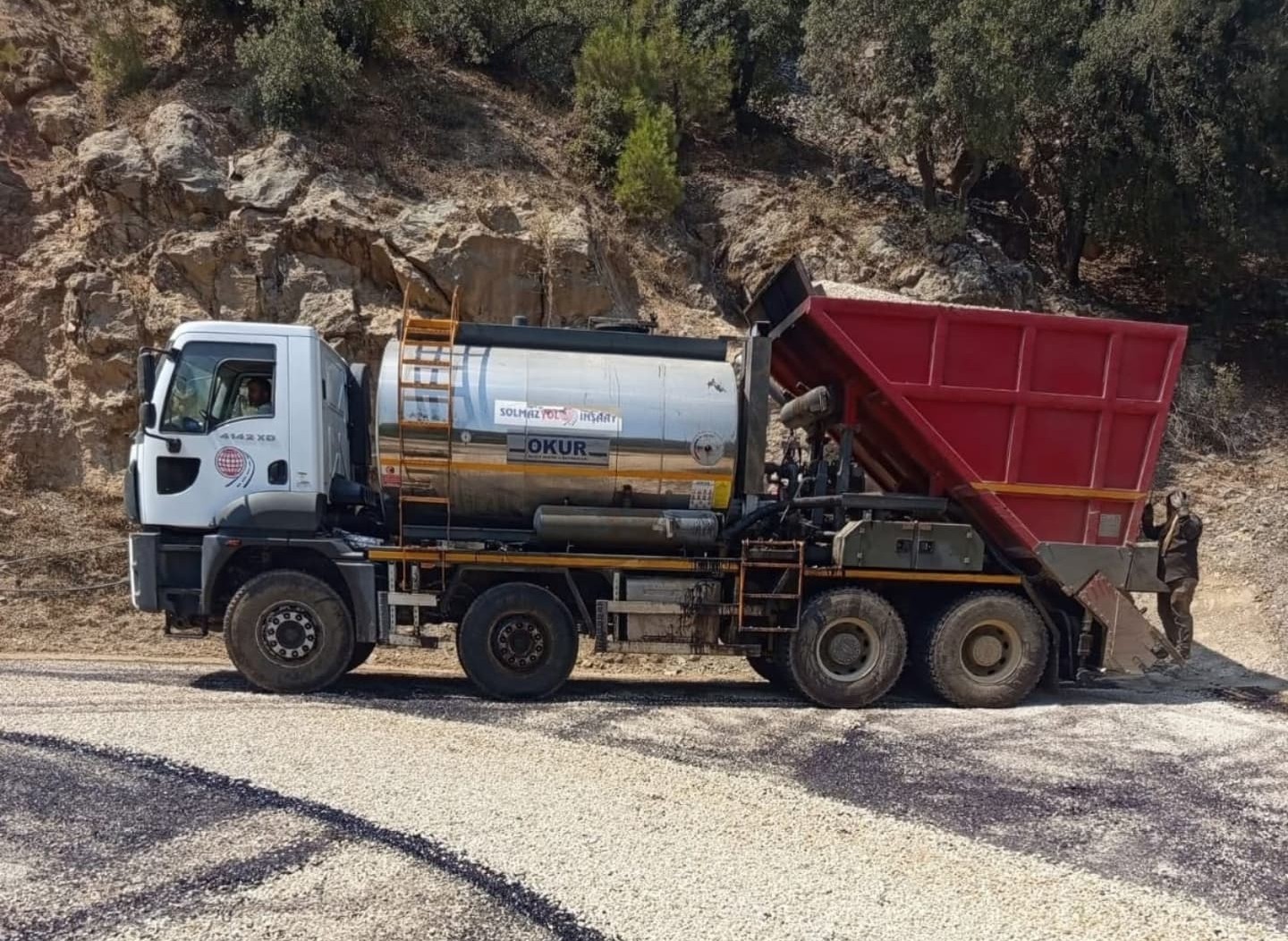 Kozan'da Kalkumaç Mahallesi, asfalta kavuştu