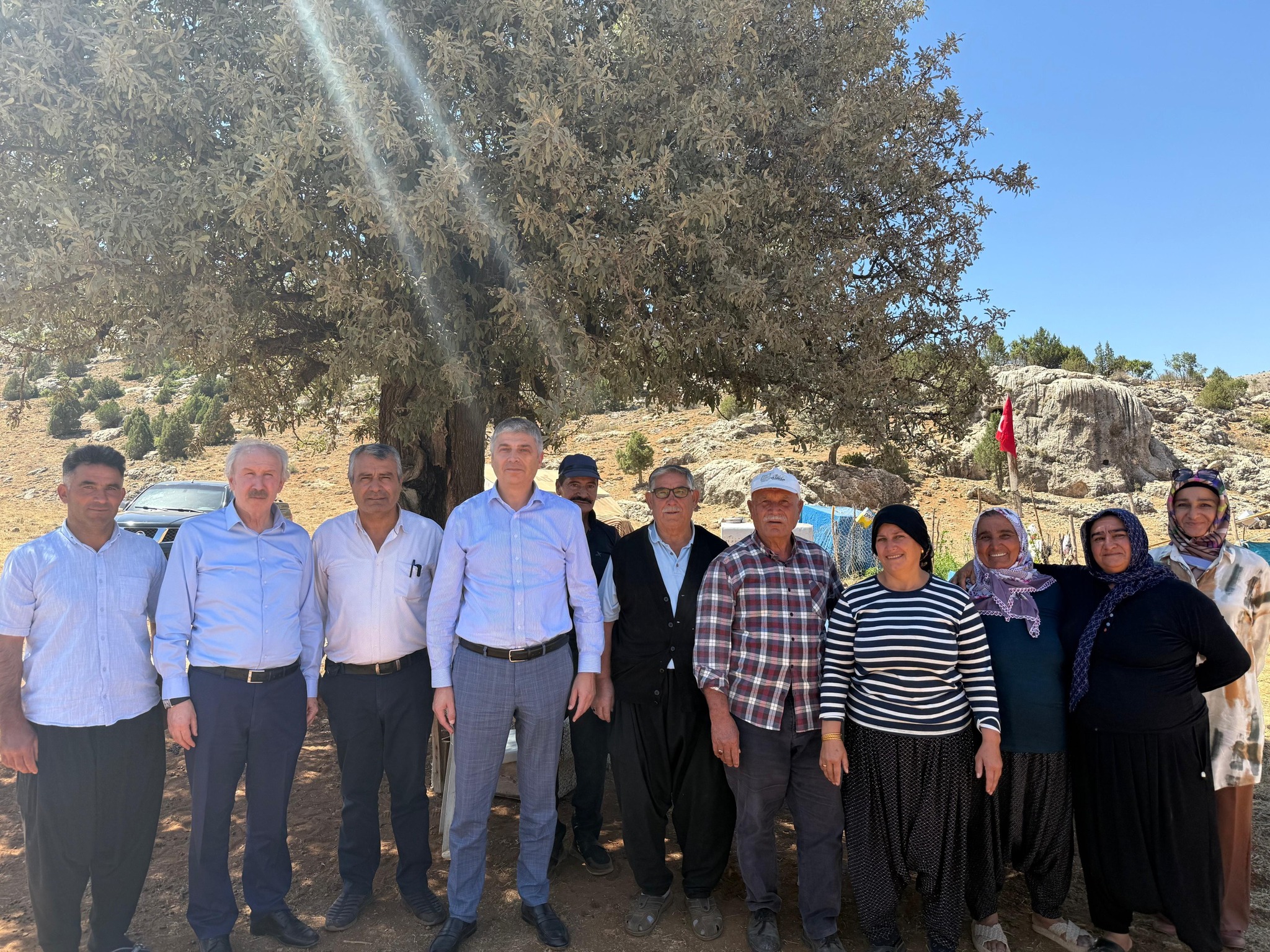 Adana İl Müdürü Bayazıt, Tufanbeyli’de tarım ve hayvancılığı değerlendirdi