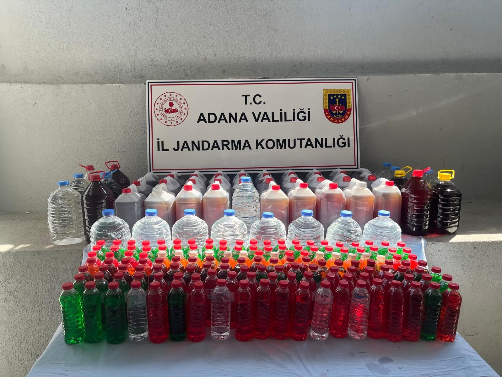 Adana'da yarım ton kaçak alkol ele geçirildi: 3 kişi gözaltına alındı