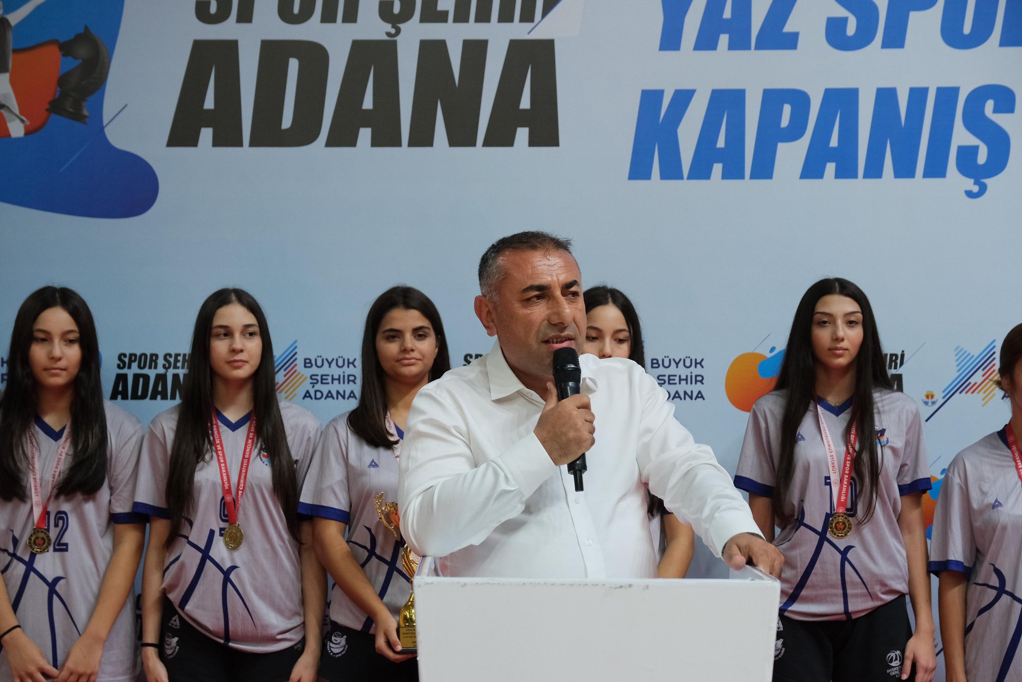 Spor şehri Adana’da, Yaz Spor Okulları sona erdi