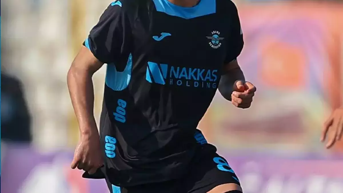 Adana Demirspor'un eski yıldız ismi Suudi Arabistan'a transfer oldu