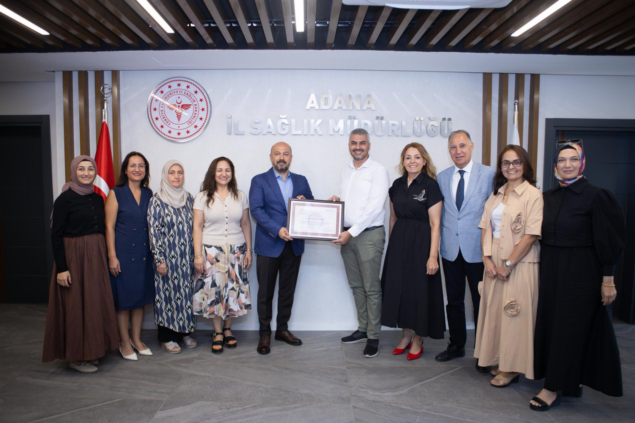 Nacar’dan Anne Dostu Hastanelere plaket
