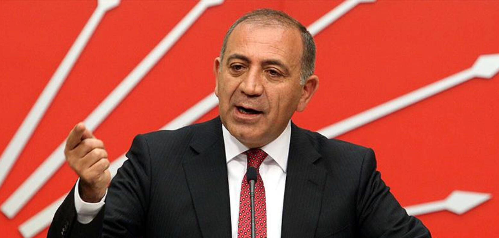CHP'ye kayyum atanan Gürsel Tekin konuştu: "Bu görevi reddetmeyeceğim"