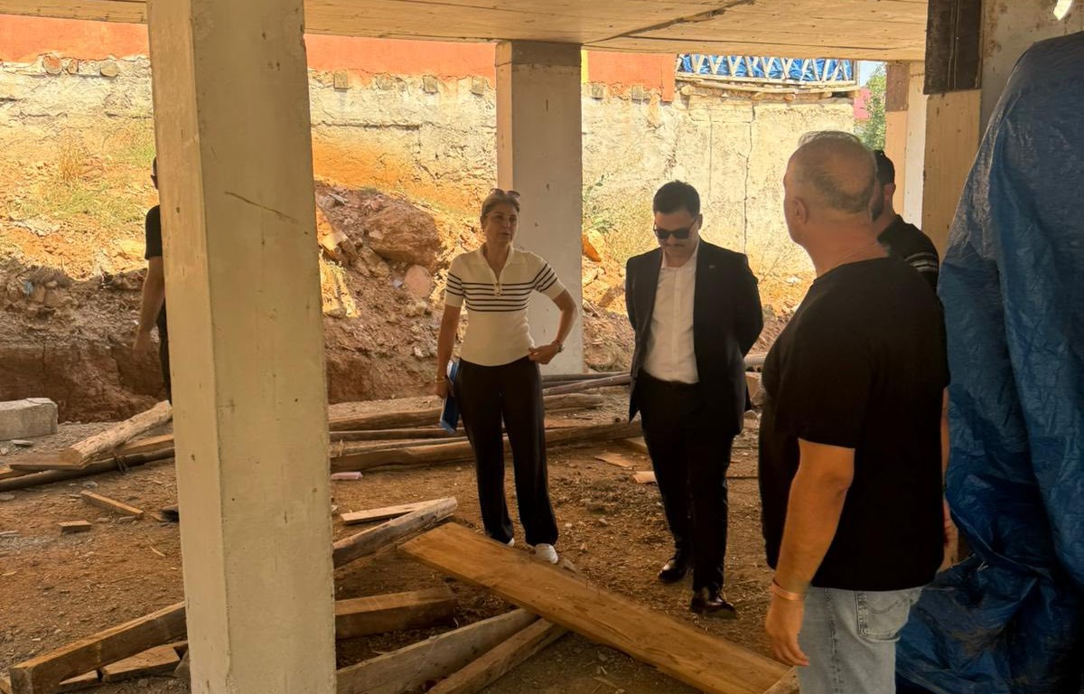 Tufanbeyli’de, depremzedeler için yerinde dönüşüm çalışmaları sürüyor