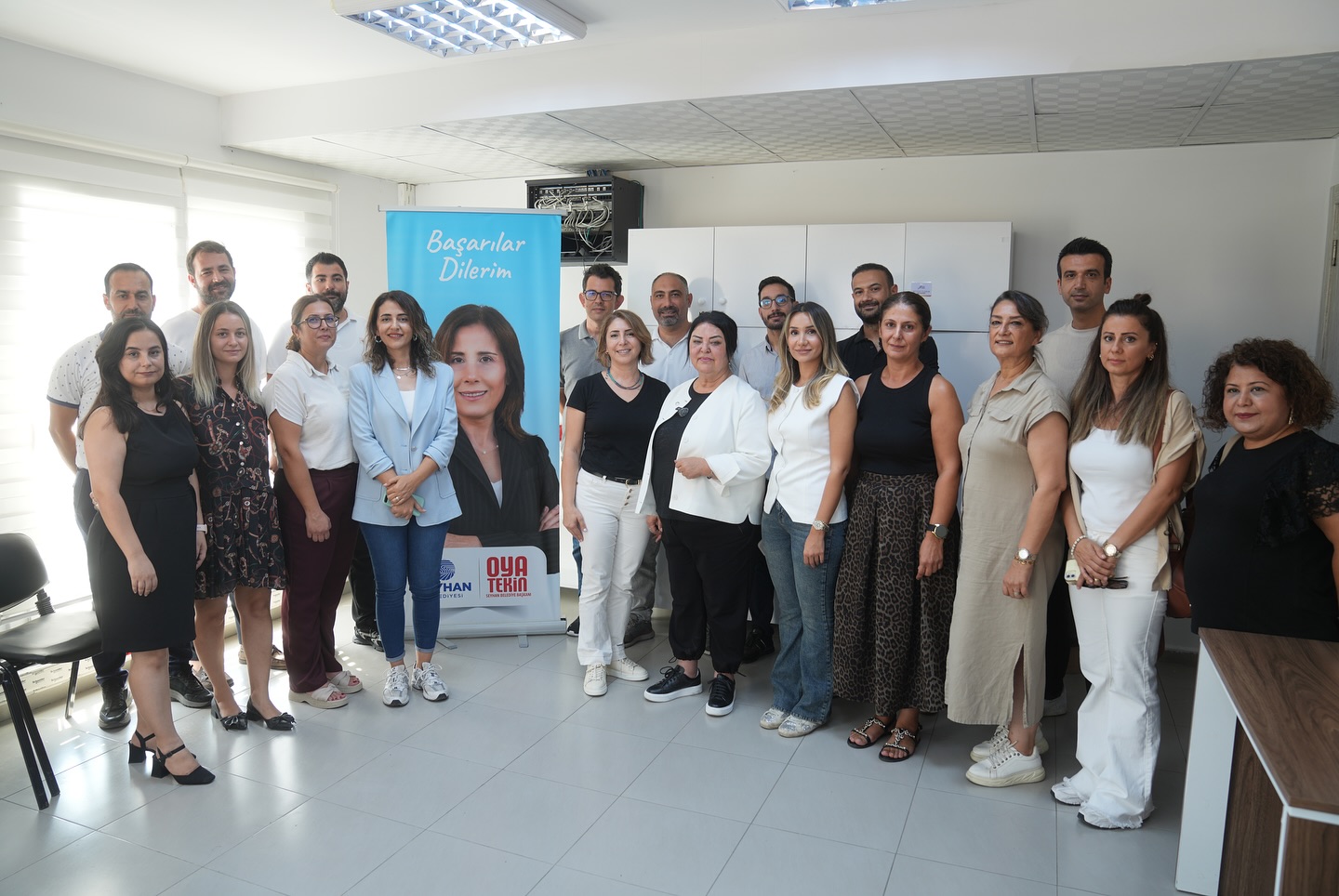 Üniversite Hayallerine Kavuşan Seyhanlı Gençler, Başkan Vekili Akkan'la Buluştu