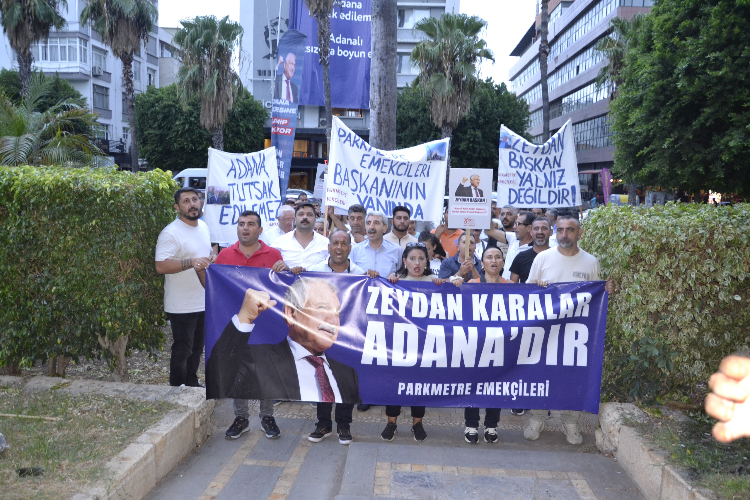 Adana’da, sesler yükseldi: “Halkın iradesi gasp edilemez”