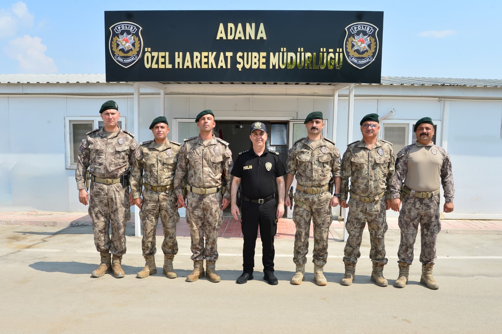 Adana İl Emniyet Müdürü, Özel Harekât Şube Müdürlüğünü denetledi