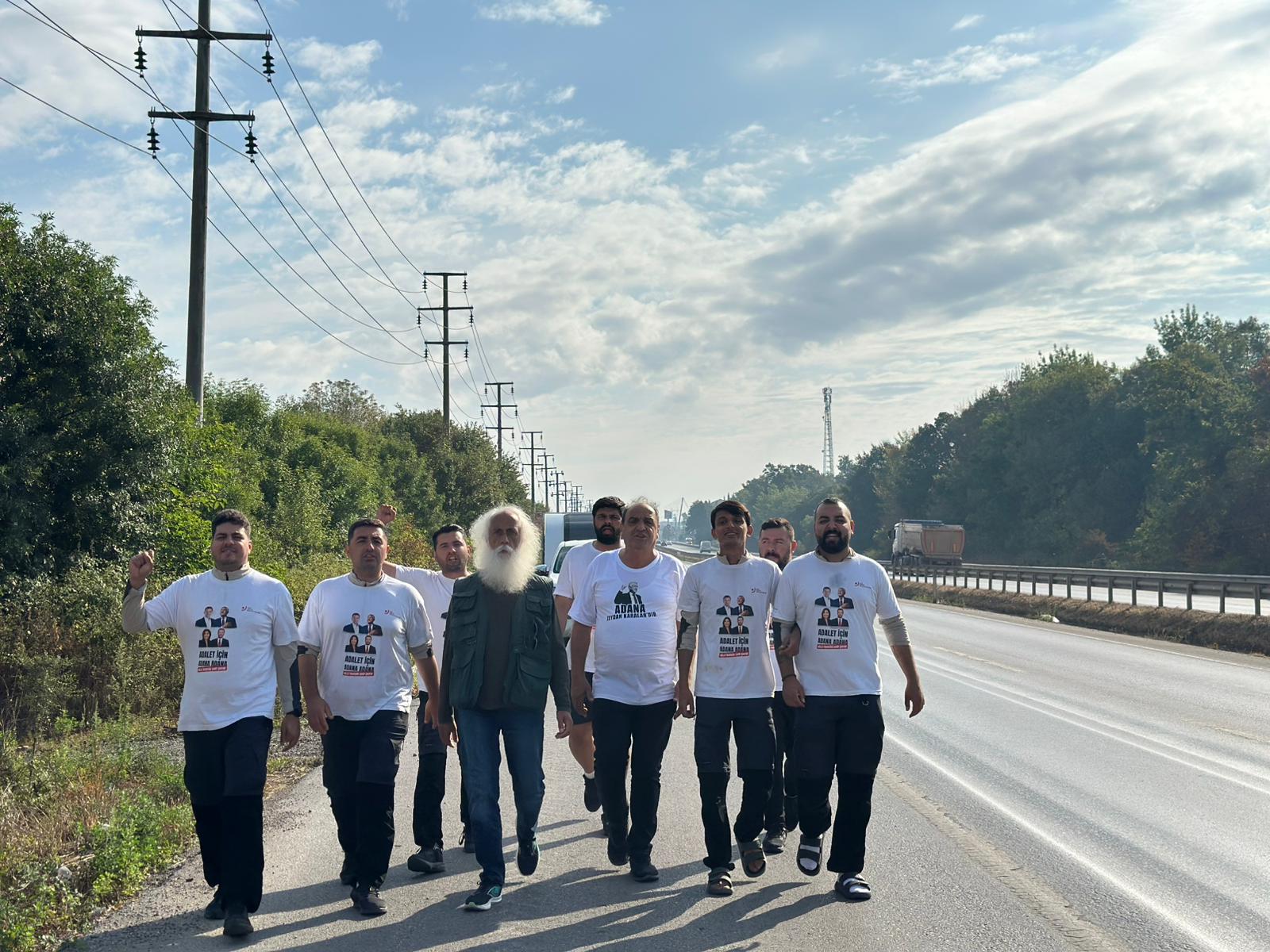 Suavi'de Özgürlük Yürüyüşü'ne katıldı, destek verdi...