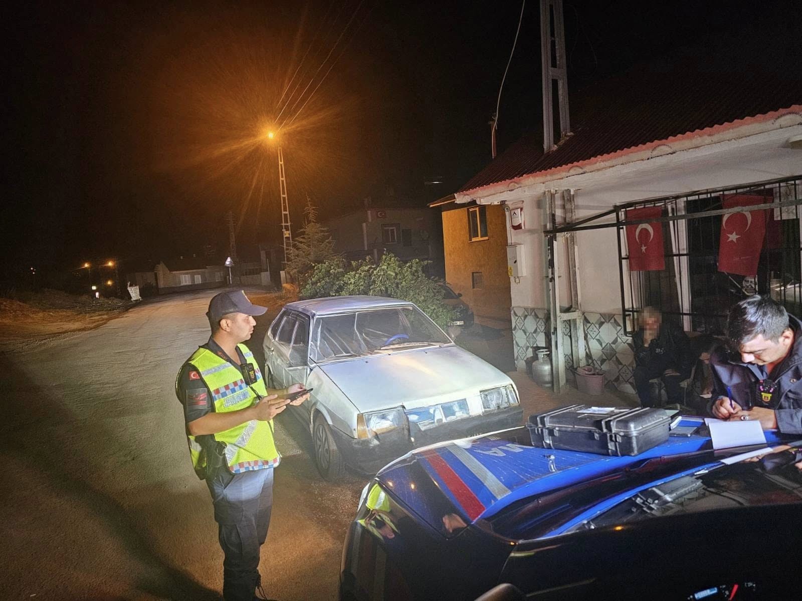 Alkollü sürücü 5 yılda 8 kez yakalandı: 37 bin TL ceza kesildi