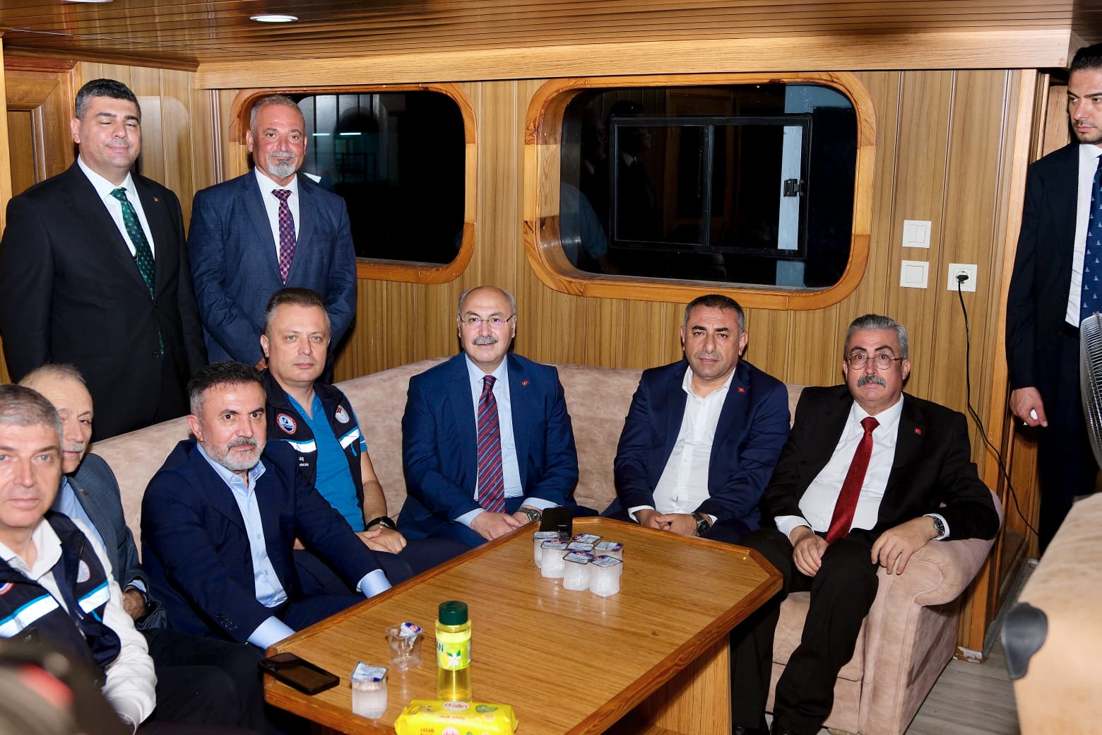 Güngör Geçer, "Balıkçı kardeşlerimize bol kazançlı, kazasız bir sezon diliyorum."