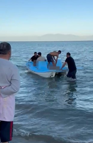 Adana’da denize giren 18 yaşındaki genç boğuldu