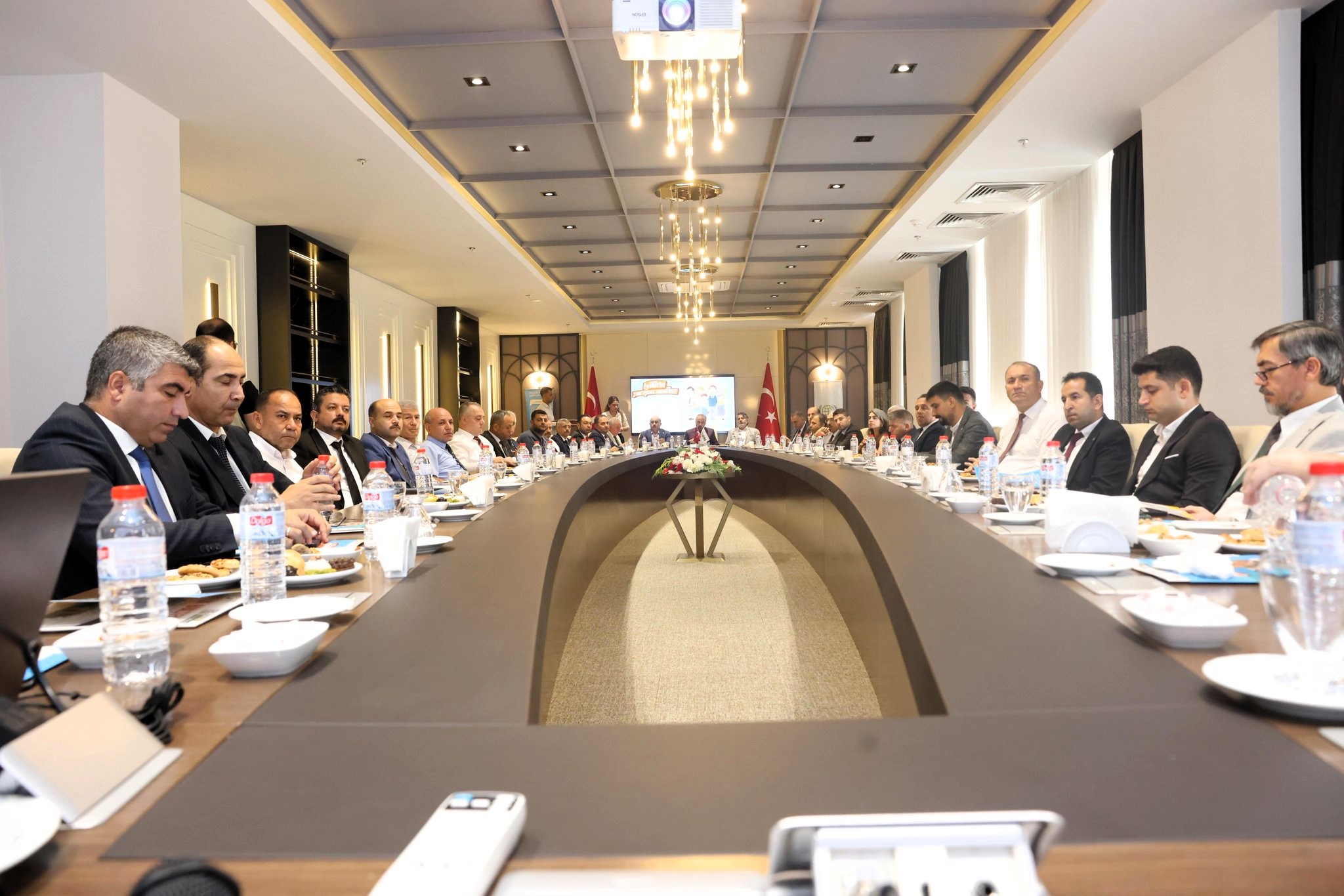 'İyilikte yarışan sınıflar' projesi Adana’da tanıtıldı