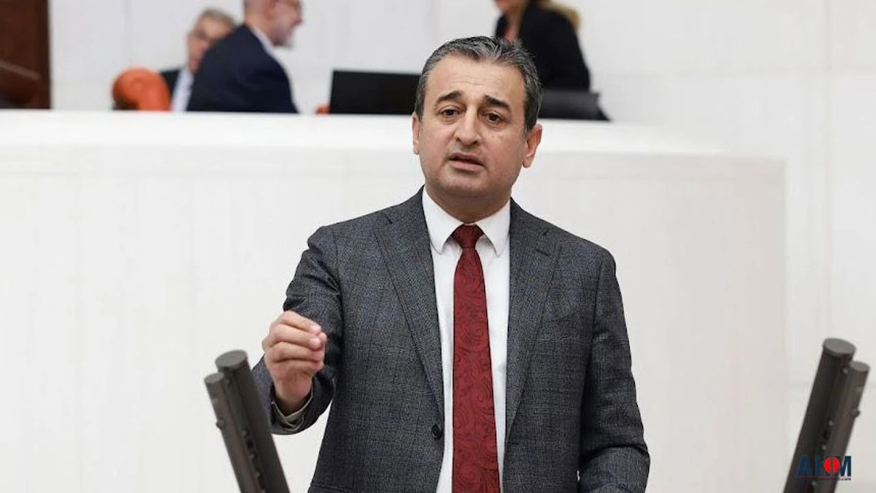 Burhanettin Bulut ''Halkın sırtındaki borç yükü artarken, kamu malları elden çıkarıldı''