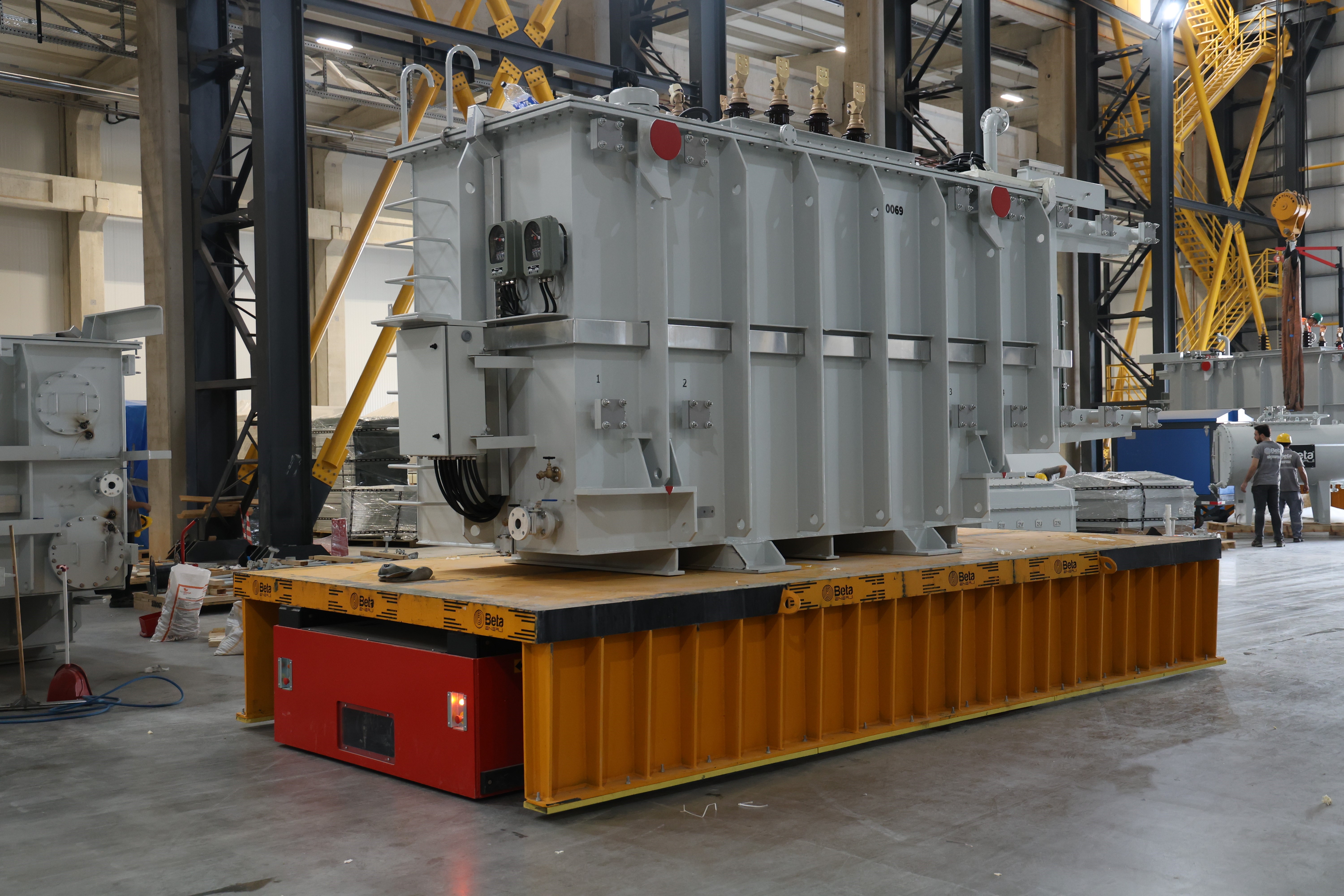 Suriye'nin yeniden inşasında Türkiye'nin yerli transformatörleri kullanılacak