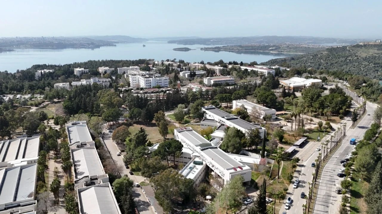 KPSS'den 50 puan alanlara müjde! Çukurova Üniversitesi personel alacak