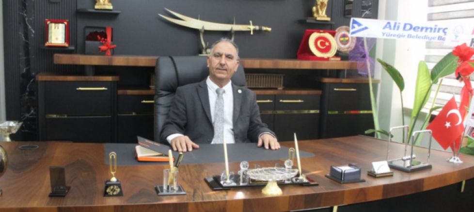 Adana İl Başkanı Yusuf Arslan: Vatandaş borç batağına sürüklendi