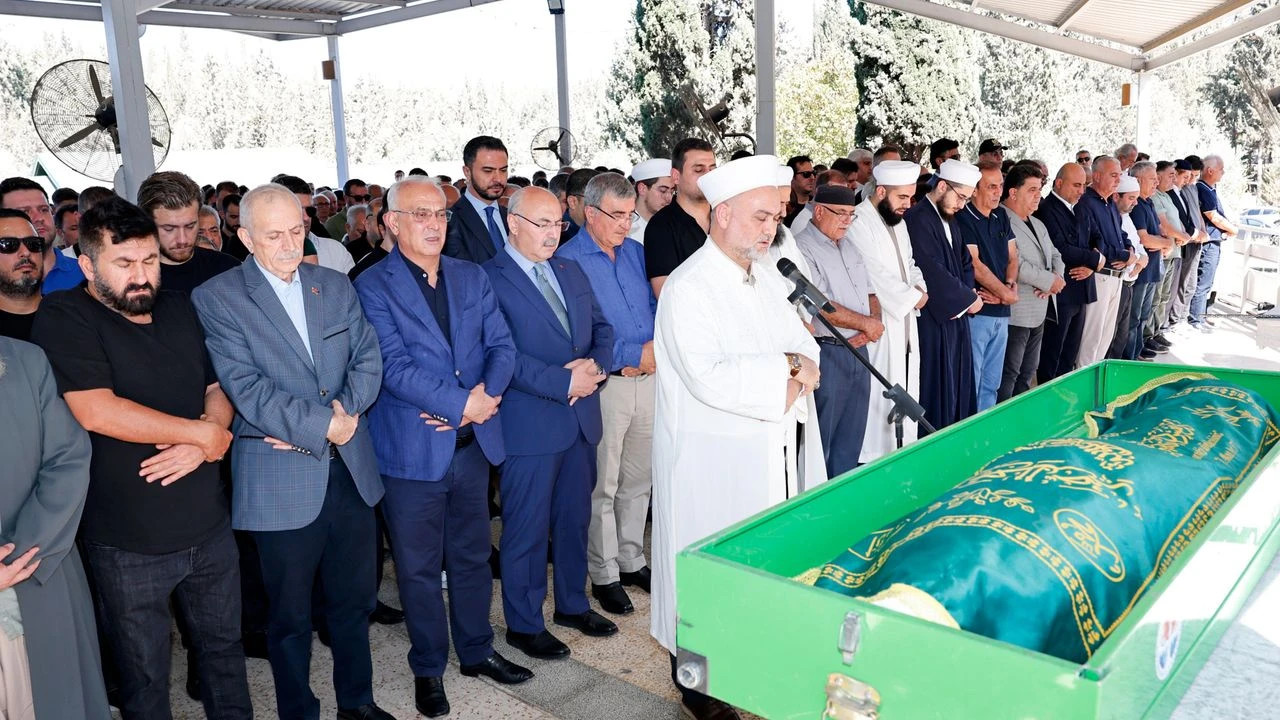 MHP Milletvekili Ersoy’un annesi, dualarla uğurlandı