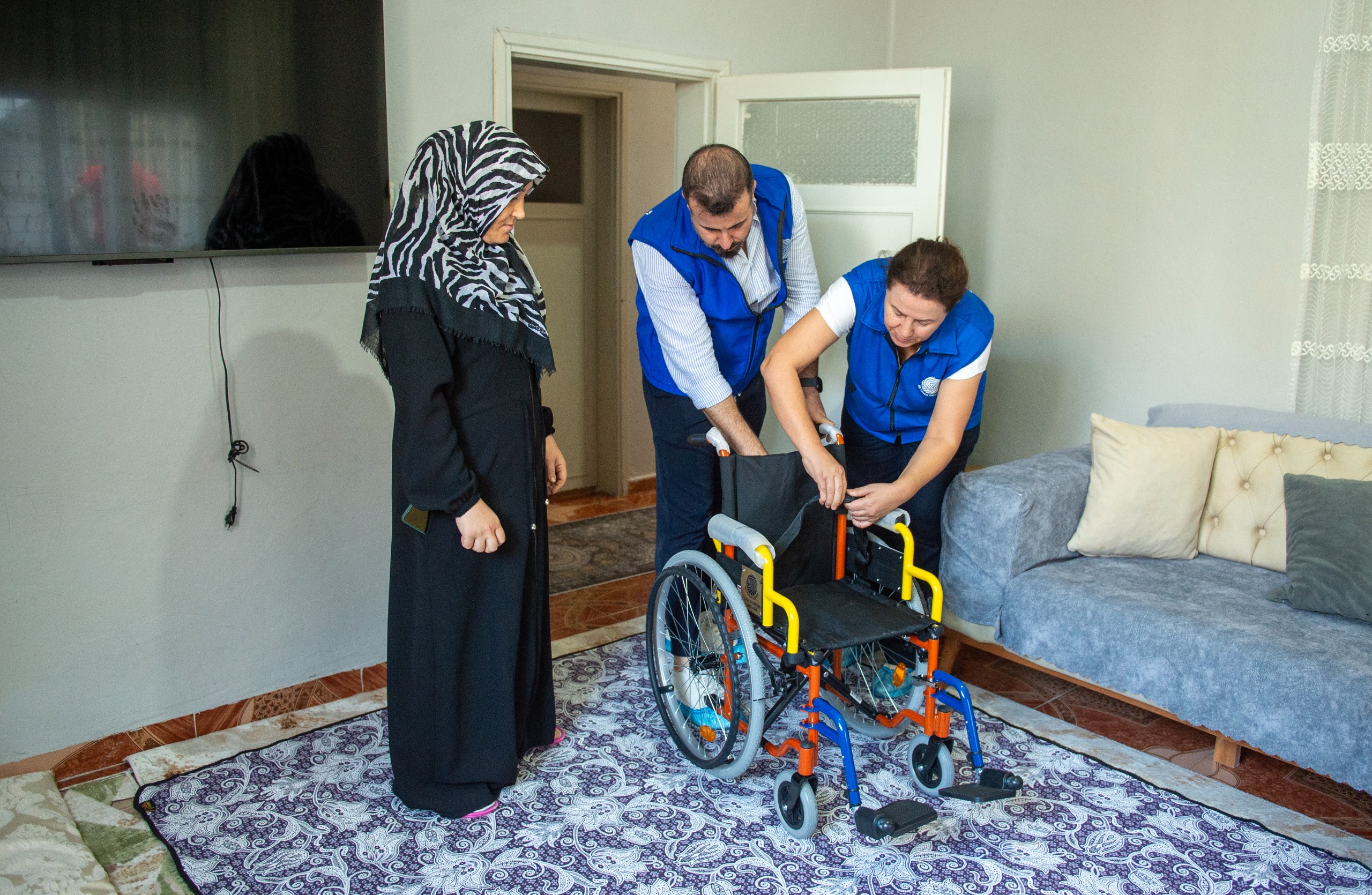 Seyhan Belediyesinden Yaşlı, Hasta ve Özel Gereksinimli Vatandaşlara Tam Destek