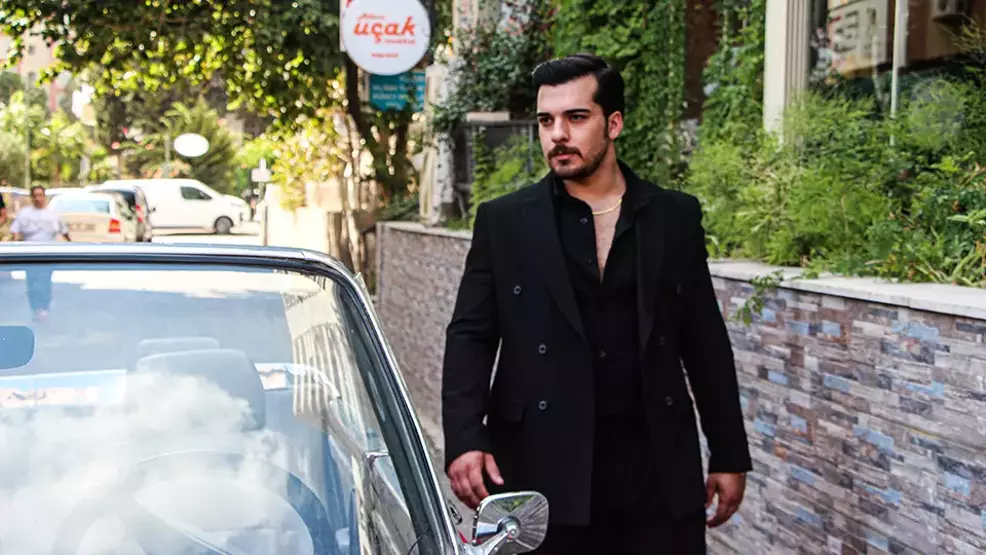 Adana’nın Eşref Tek’i: Hakan Solmazyüz sosyal medyada gündem oldu