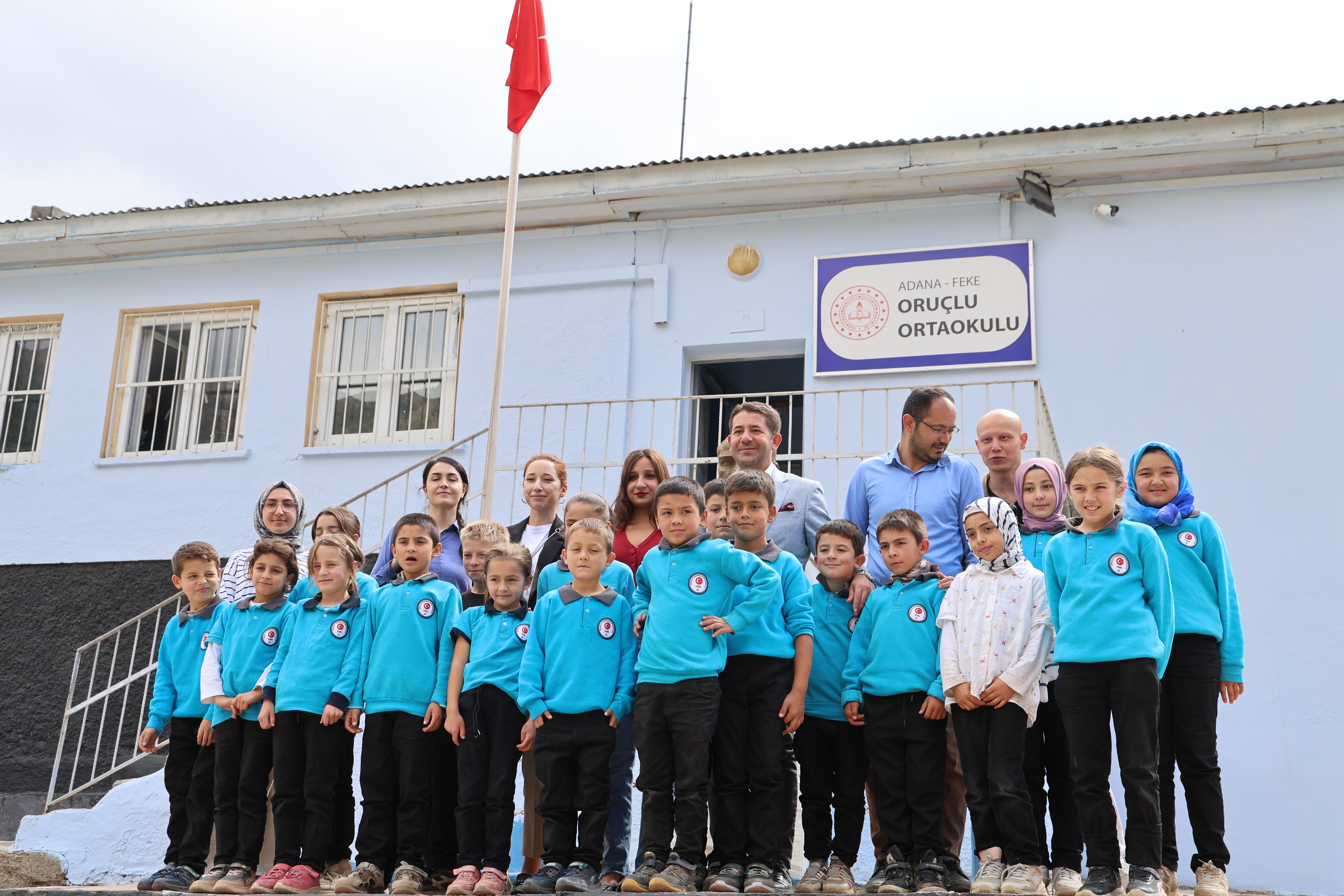 Köy okulu özel okul gibi: 2 ve 8 kişilik sınıflar var