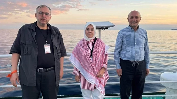 Özgürlük Filosu'nda alıkonulan Adanalı İş İnsanı'nın da içlerinde bulunduğu 3 Türk milletvekili yurda döndü