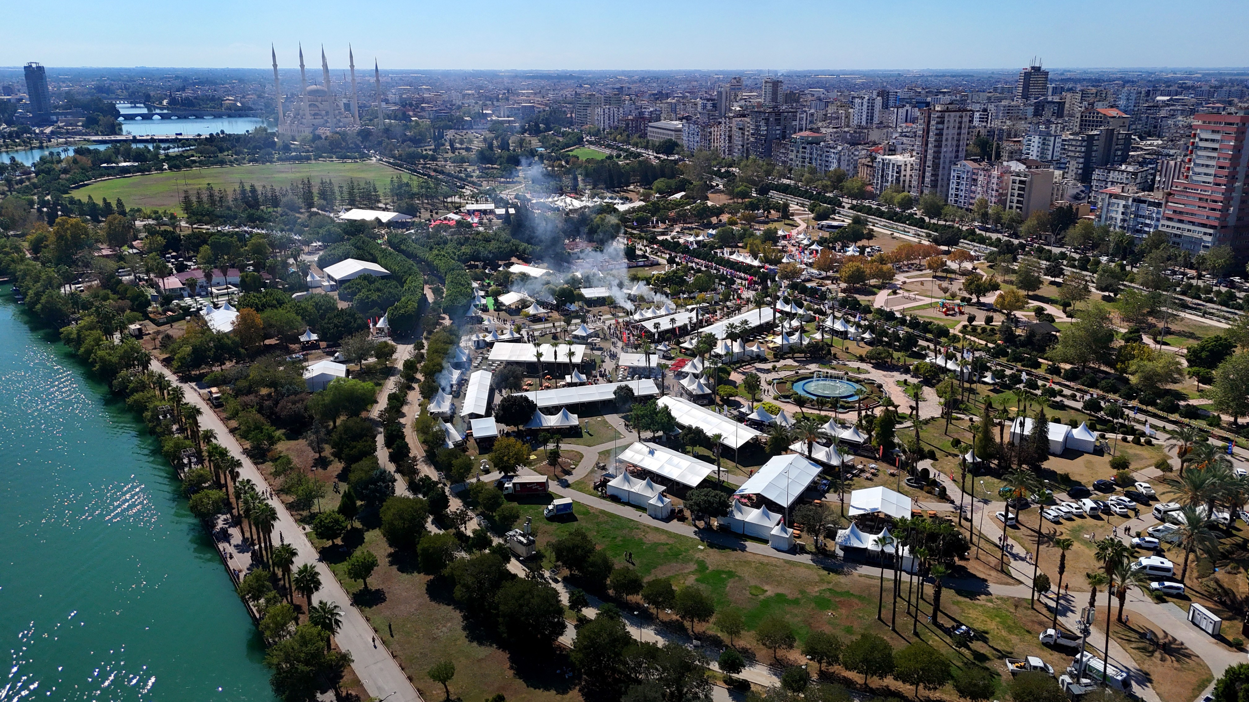 Uluslararası Adana Lezzet Festivali'ne yoğun ilgi