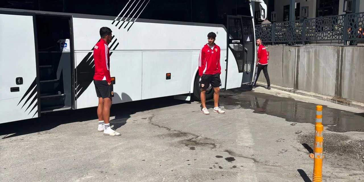 Adanasporlu futbolcular hesabı ödeyemeyince rehin kaldı! İban’dan halledildi!