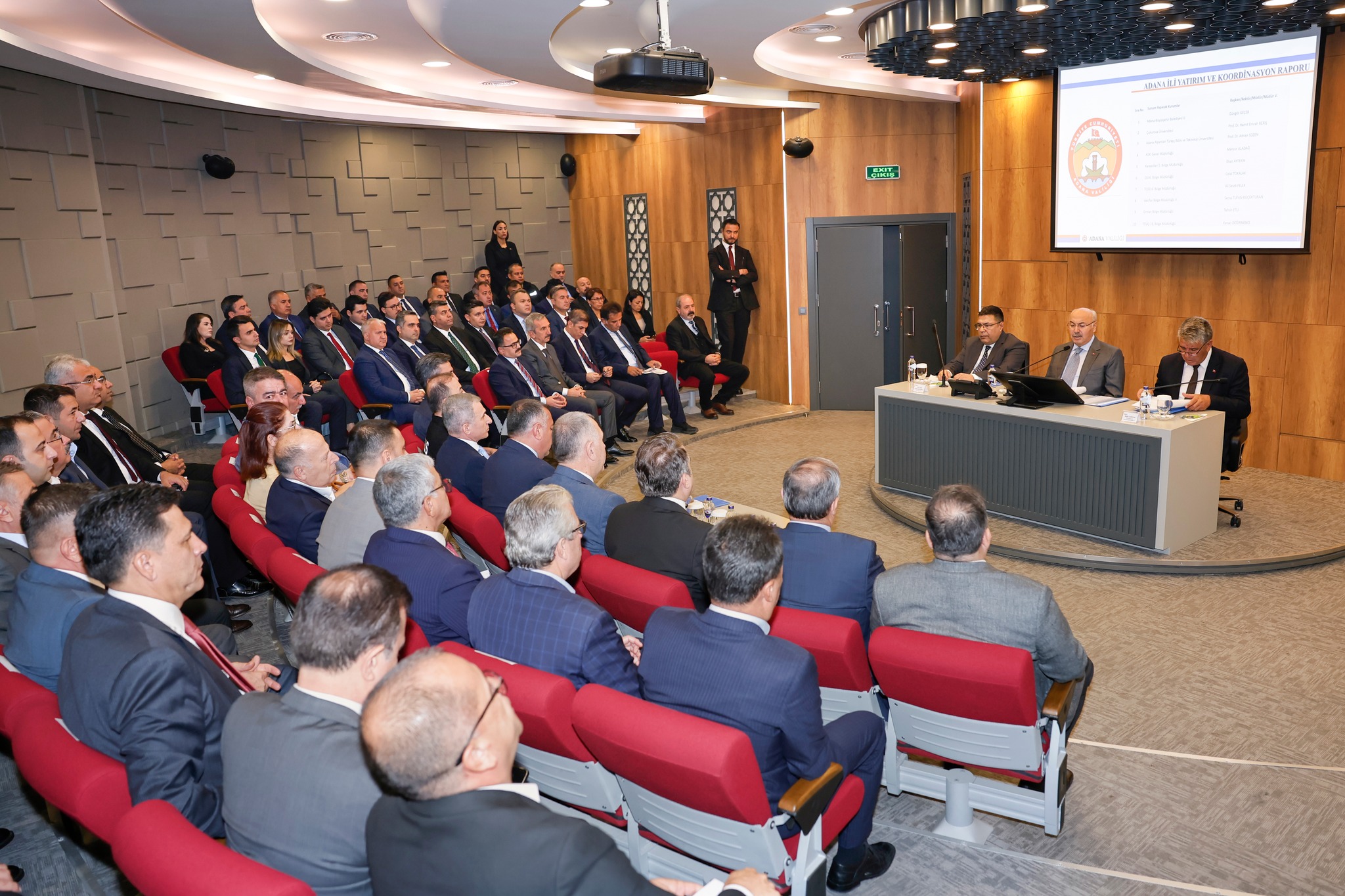 Adana’da, yatırım hız kesmiyor: 474 projede çalışmalar devam ediyor 