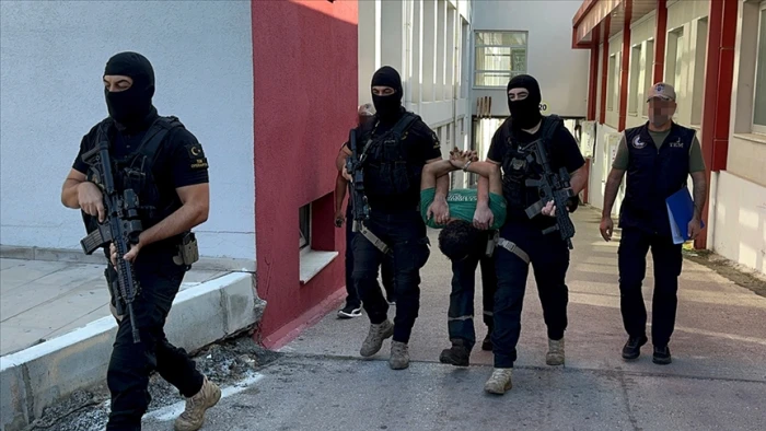 Adana'da yargılanan El Kaide üyesi 2 kardeşe müebbet hapis!