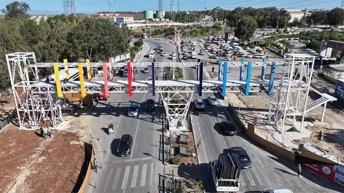 Adana'da ulaşımda yeni dönem: Bir ilk olacak! Çalışmalar hızla devam ediyor