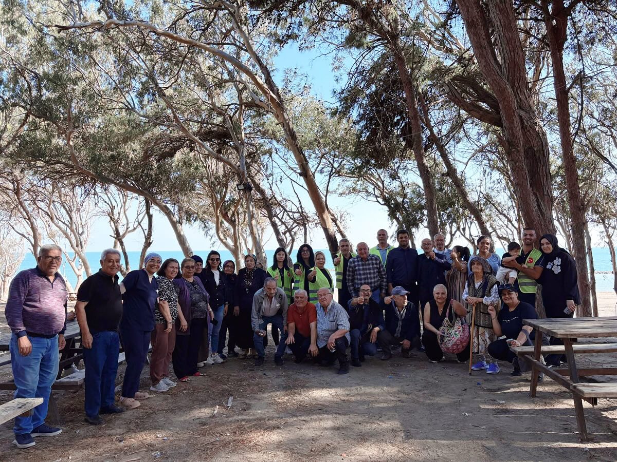 Seyhan Huzurevi sakinleri, piknikte keyifli anlar yaşadı