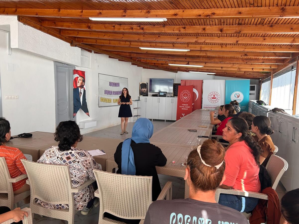 Karataş’ta, “Teknoloji Bağımlılığı” eğitimi verildi