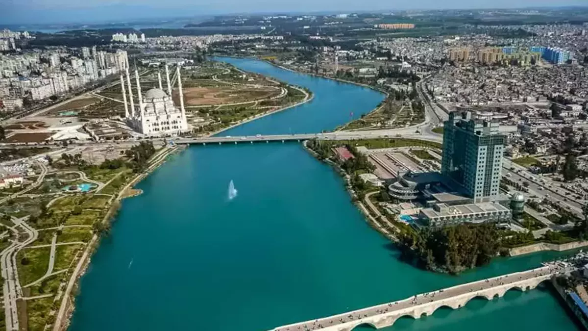 260 bin yabancı Adana’da: İşte ilçelere göre dağılımları!