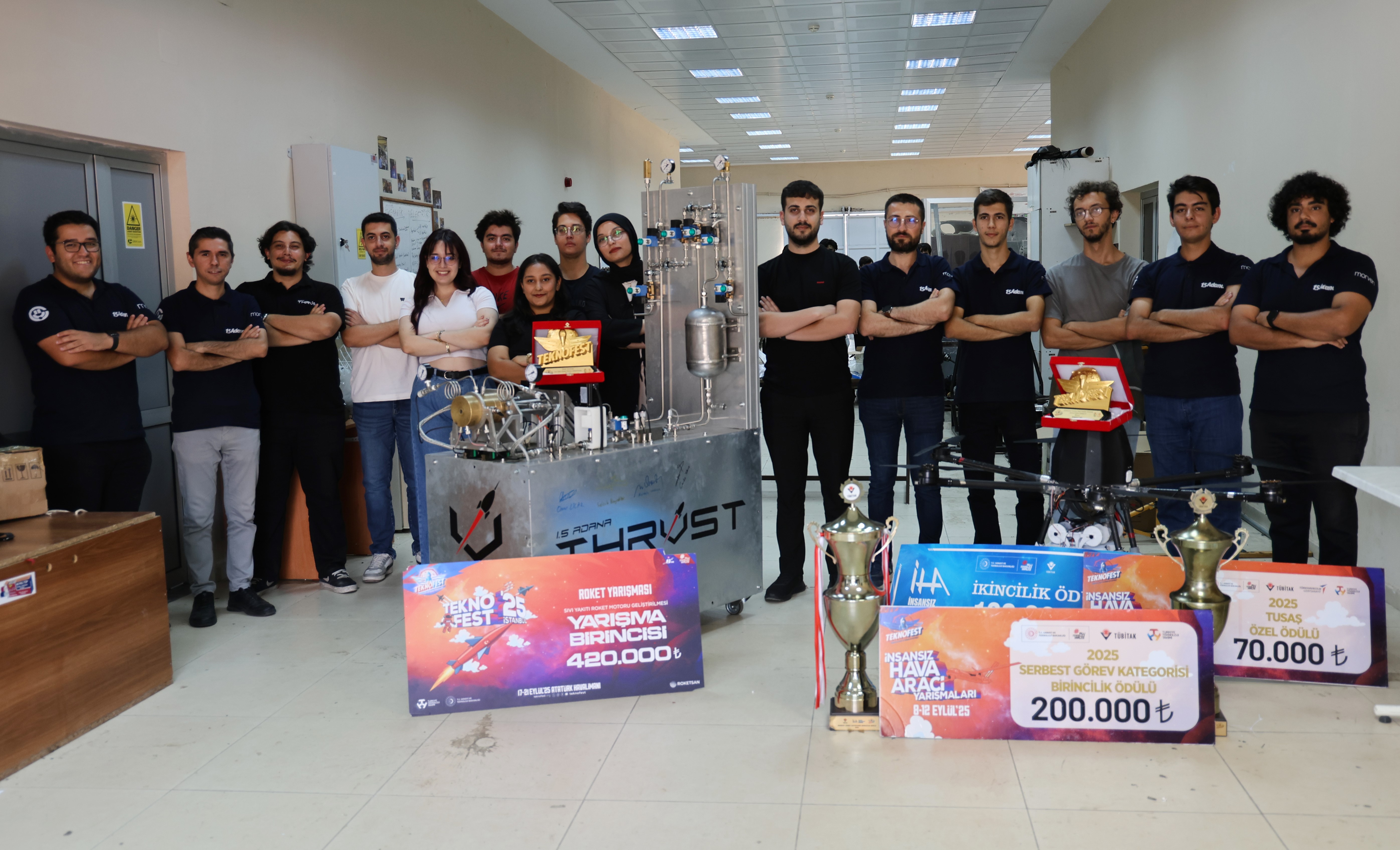 Şampiyon öğrencilerin yeni hedefi: "Uzaya çıkmak"