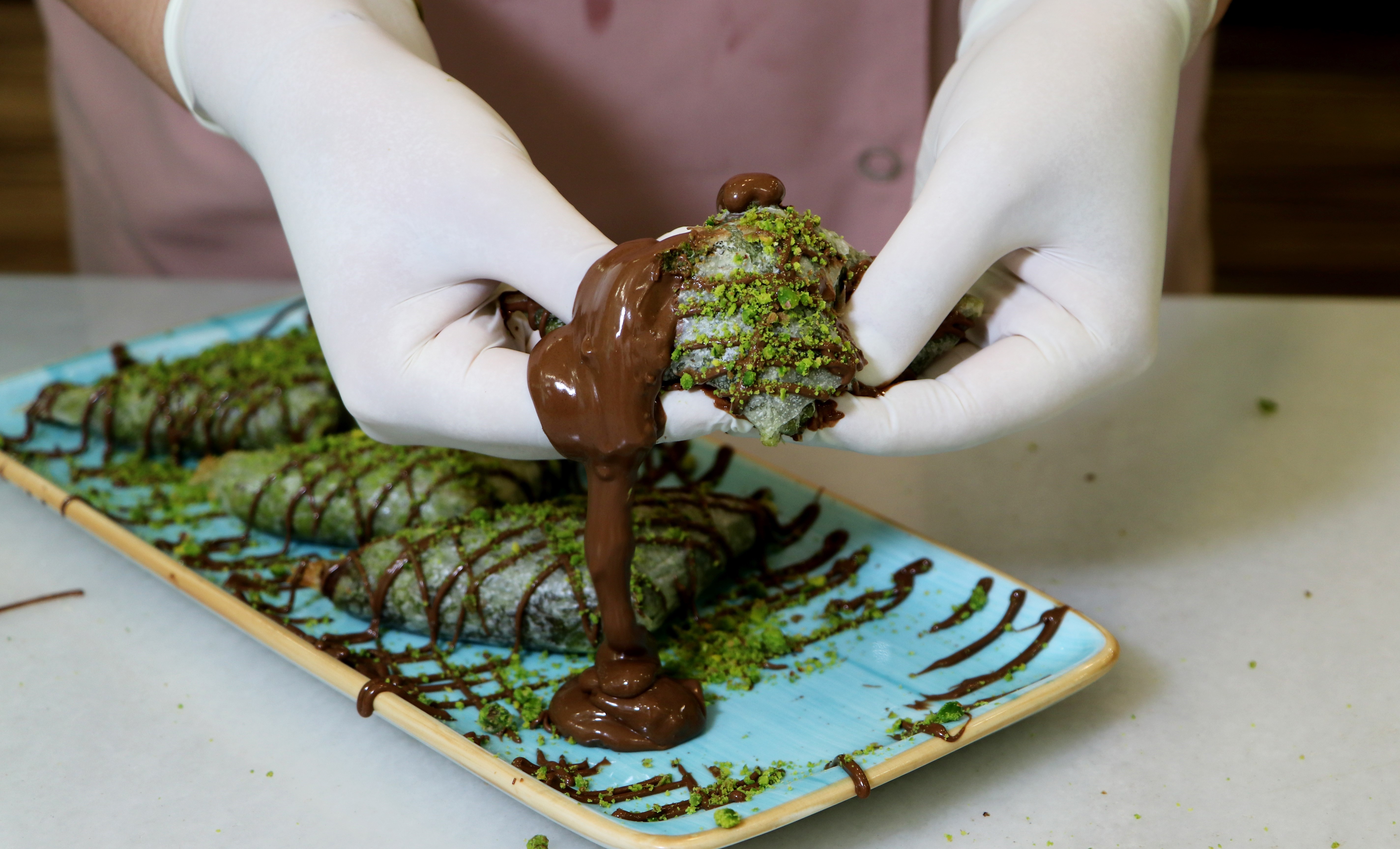 Patentli lezzet 'Adana bombası' yok satıyor