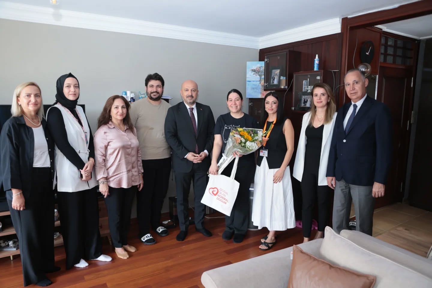 Adana’da, “Her Gebeye Bir Ebe” ziyaretleri sürüyor