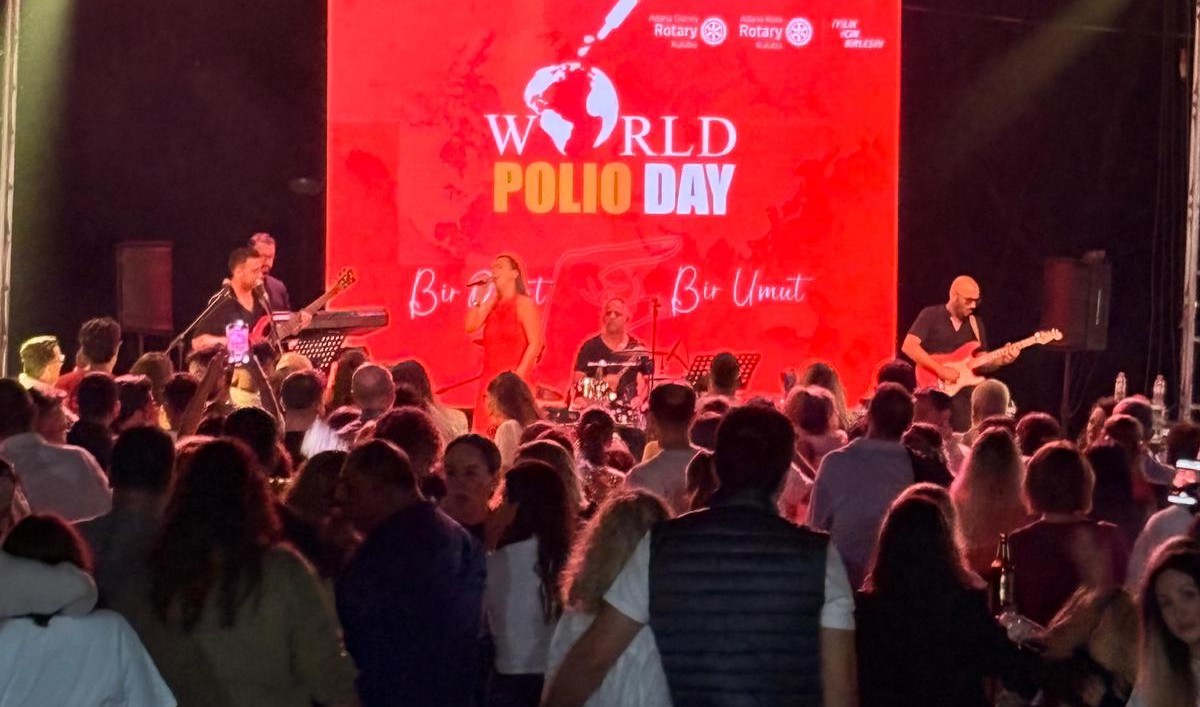 Adana’da müzikle umut: Çocuk felcine karşı tek yürek