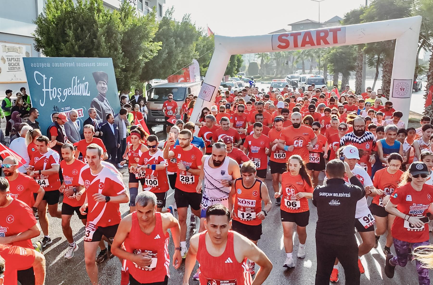 Sarıçam’da, Cumhuriyet coşkusu koşuyla taçlandı 