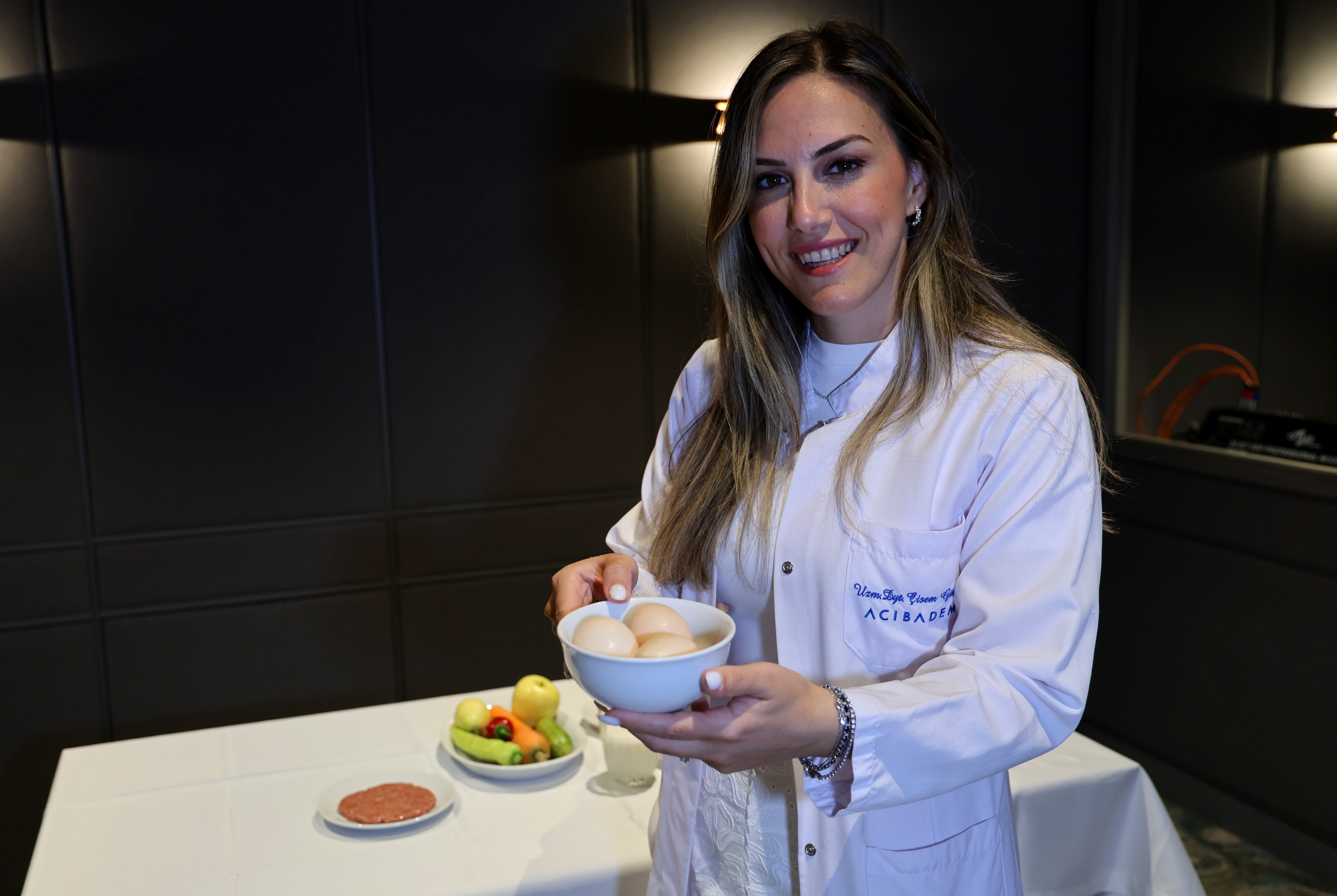 Vegan, vejetaryen diyetlere karşı uzmanı uyardı: "En sürdürülebilir, Akdeniz diyetidir"