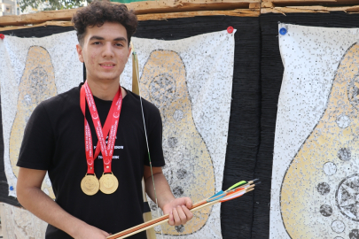 Adanalı genç Okçu Muhammed Ömer Sağlam, Türkiye rekorunu kırdı