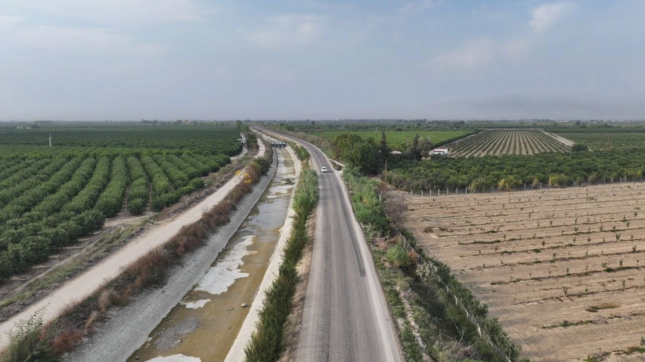 Adana’da ulaşımda büyük dönüşüm: 35 kilometrelik Tuzla yolu yenileniyor