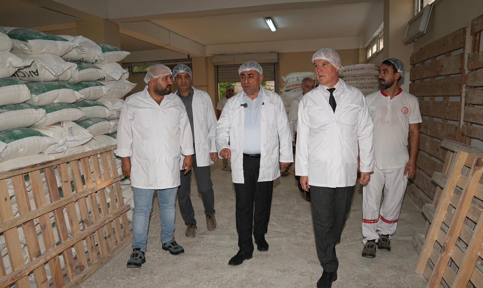 Adana Büyükşehir’den ucuz ve kaliteli ekmek için yoğun mesai