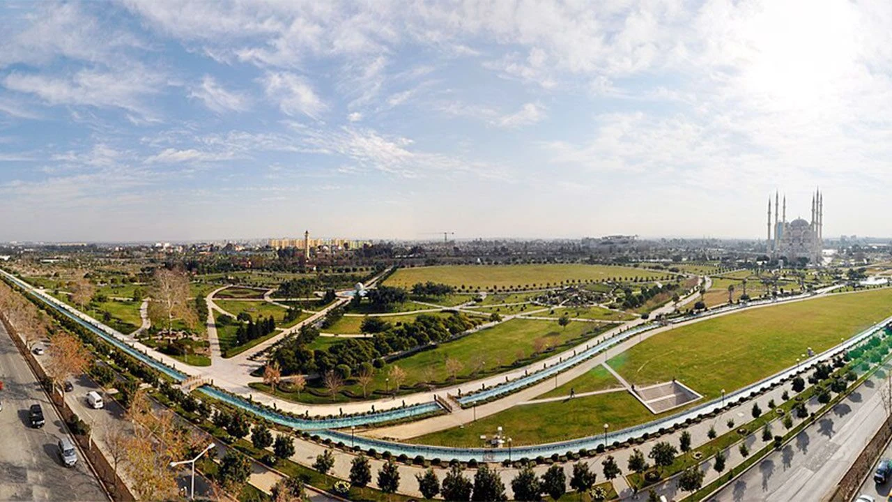 Adana'da yeşil alan arttırılacak