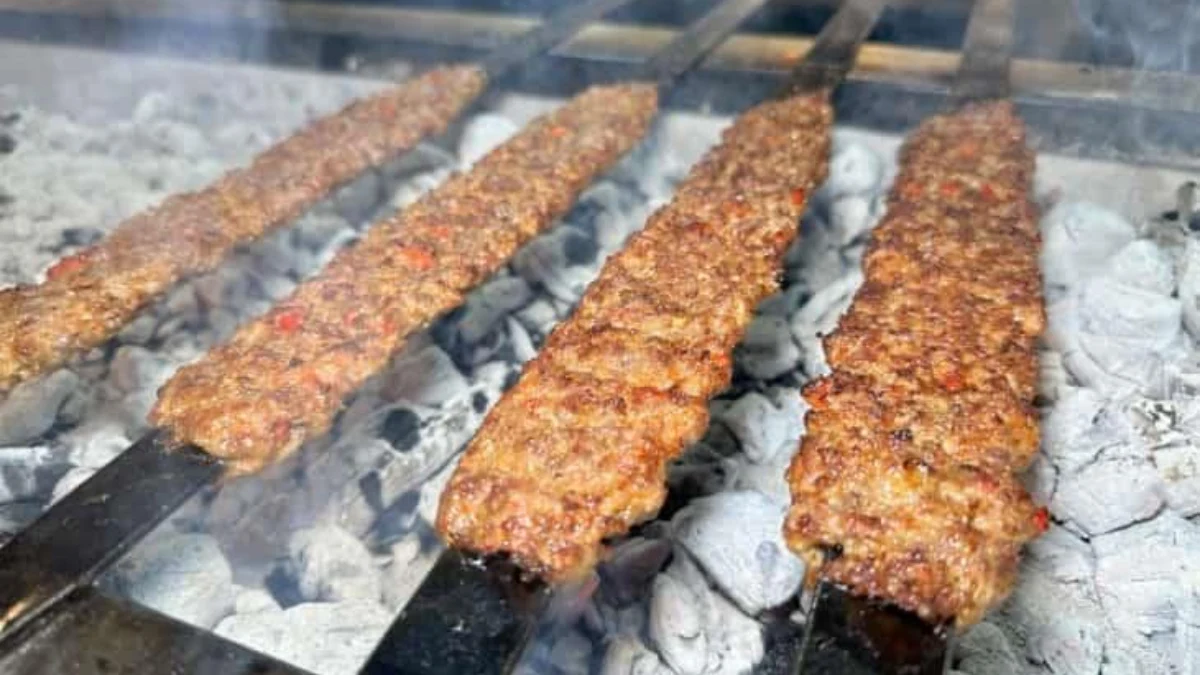 Adana kebabı, Türkiye’nin en çok akla gelen lezzetleri arasında üçüncü oldu