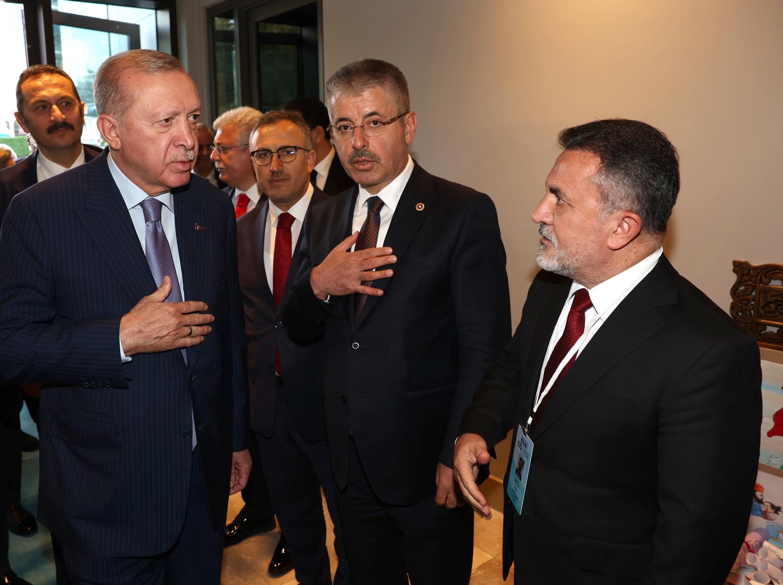 “Bir Kalem, Bir Dua; Filistin’e Umut Ola!”