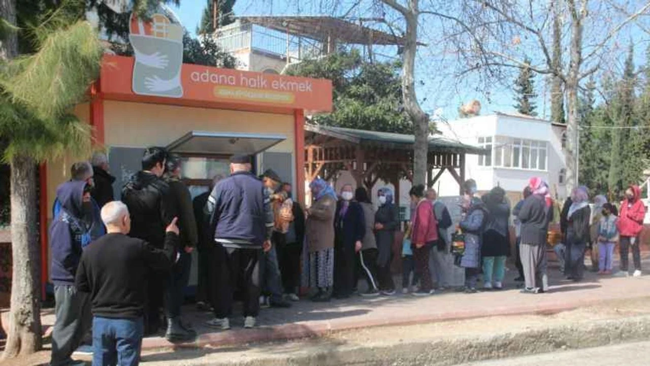 Adana’da Halk Ekmek dağıtımı için 374 milyon TL’lik ihale açıldı