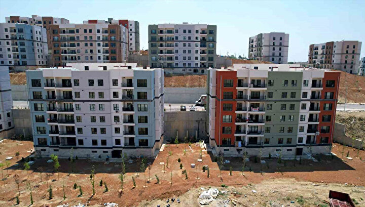 Adana’da deprem konutlarında teslimler sürüyor